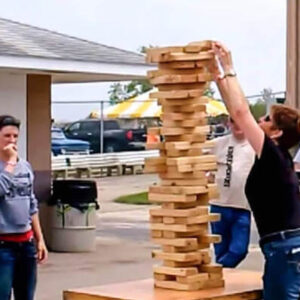 Giant-Jenga-2